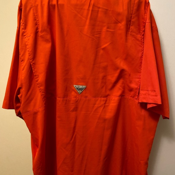 Auburn University PFG, Columbia Shirt - Picture 2 of 8